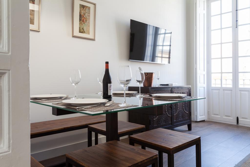Stunning Boutique - Space Maison Apartments Sewilla Zewnętrze zdjęcie
